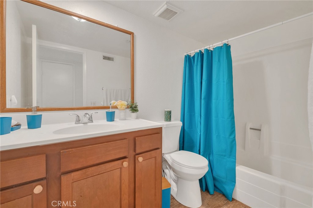 300 E Chestnut 205, Santa Ana CA 92701 - photo 12