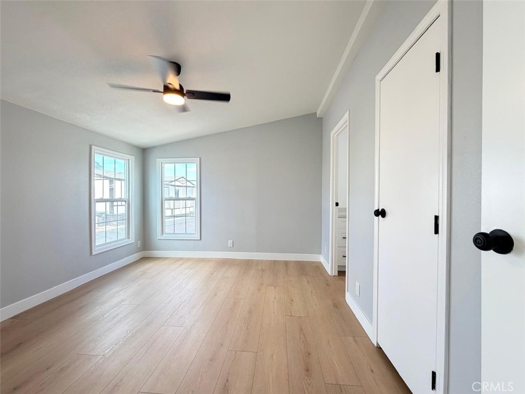 301 Duke lane 16, Santa Ana CA 92704 - photo 15