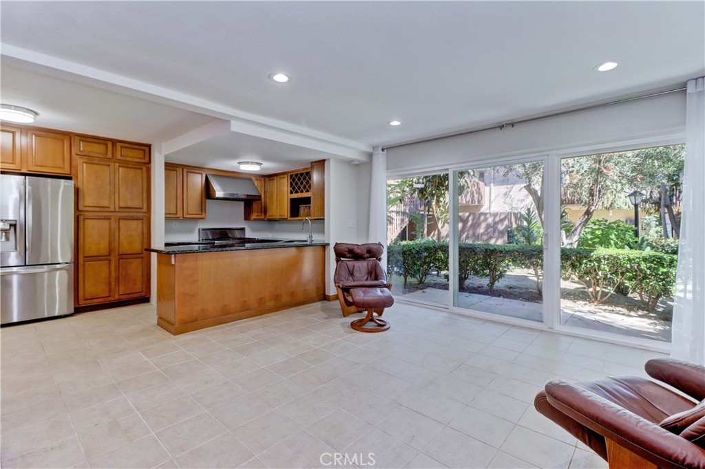 3050 S Bristol 4D, Santa Ana CA 92704 - photo 1