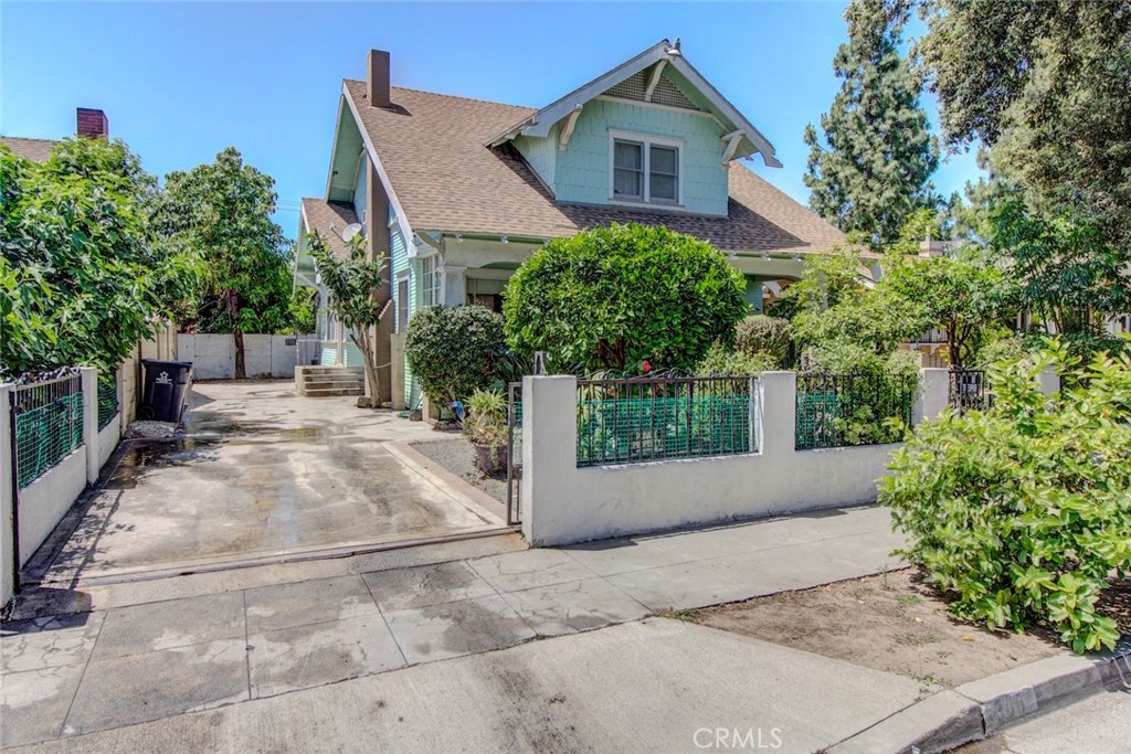 306 S Birch, Santa Ana CA 92701 - photo 1