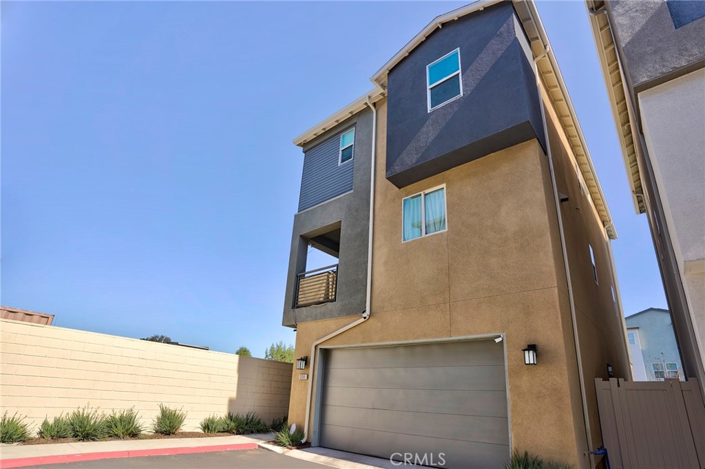314 N Standard, Santa Ana CA 92701 - photo 1
