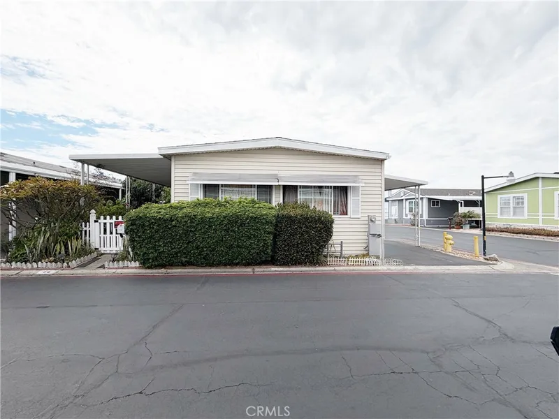 323 N Euclid 44, Santa Ana, CA 92703