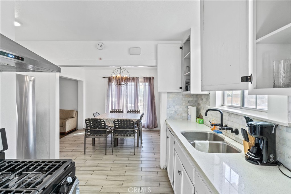 327 Normandy, Santa Ana CA 92701 - photo 1
