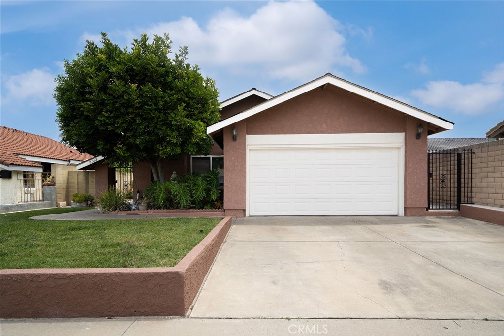 3313 S Lowell St, Santa Ana CA 92707 - photo 1