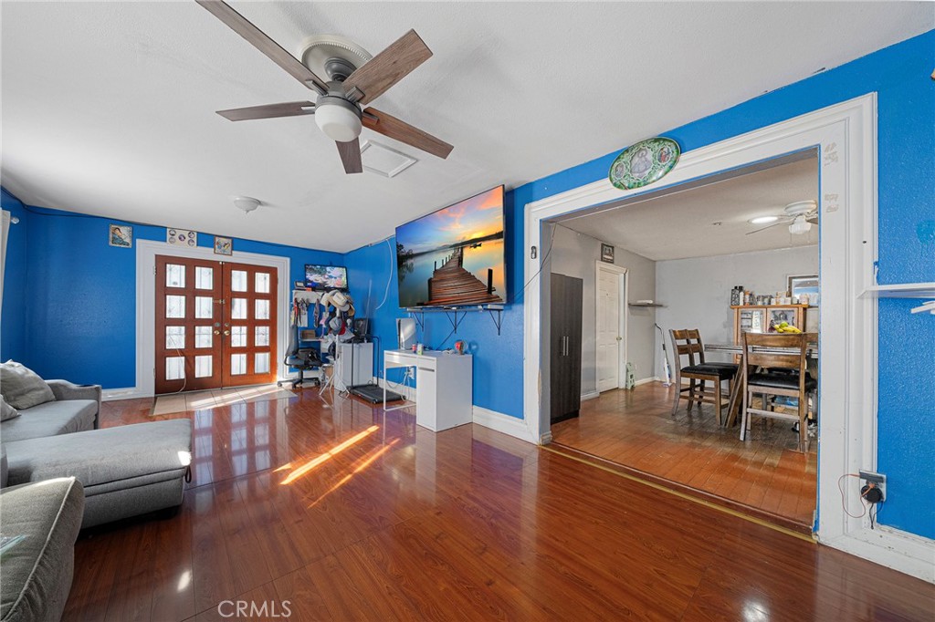 3314 W Chestnut, Santa Ana CA 92704 - photo 5
