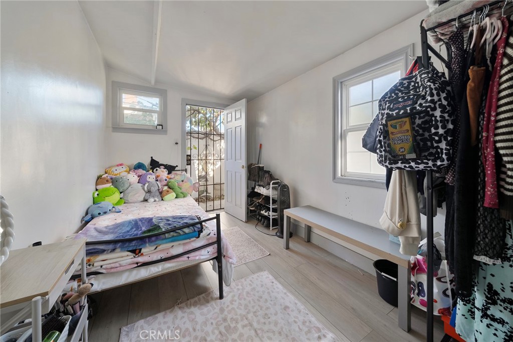 Bonus Room. - 3314 W Chestnut, Santa Ana CA 92704 - photo 30