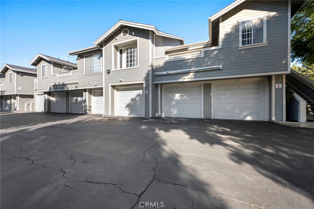 3500 S GREENVILLE A5, Santa Ana CA 92704 - photo 1