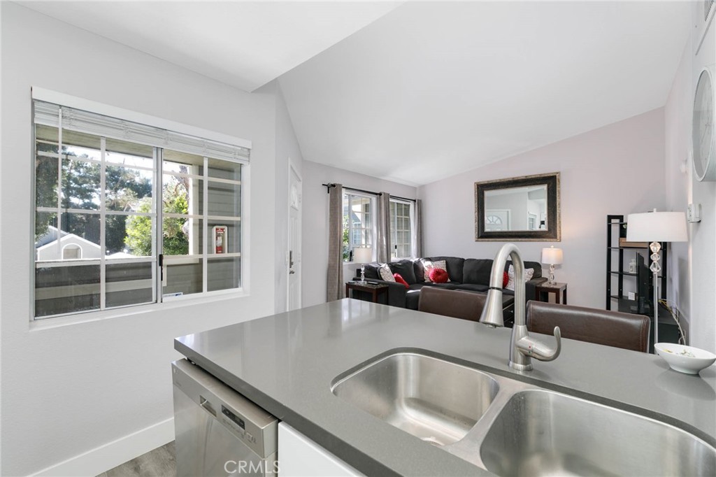 3500 S Greenville B2, Santa Ana CA 92704 - photo 1