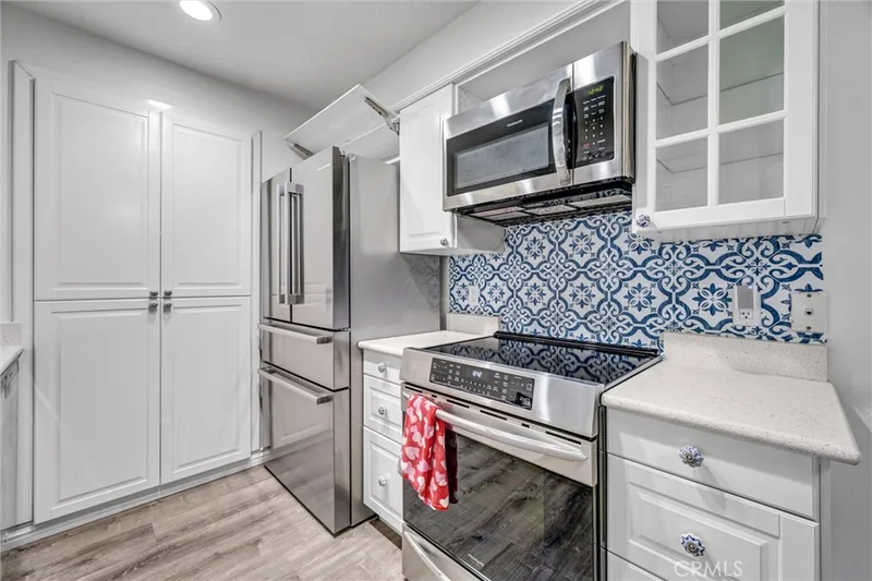 3500 S Greenville G16, Santa Ana