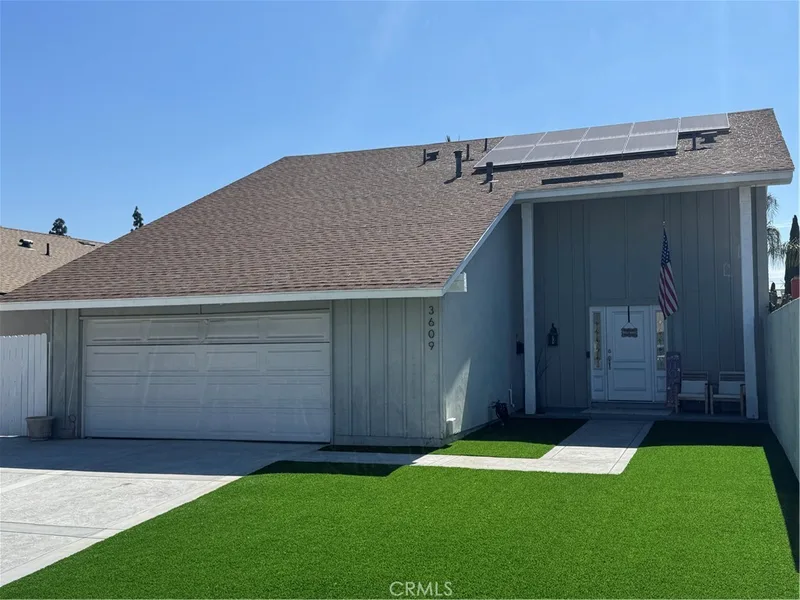 3609 S Parton Street, Santa Ana, CA 92707