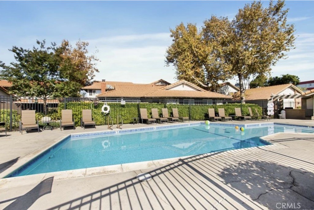 community pool and spa - 3620 S Main C41, Santa Ana CA 92707 - photo 28