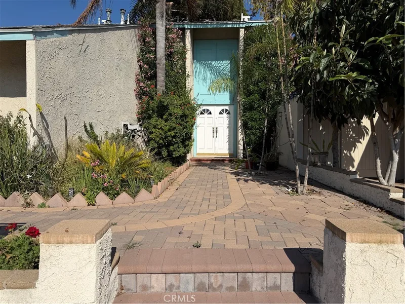 3625 S Ross Street, Santa Ana, CA 92707
