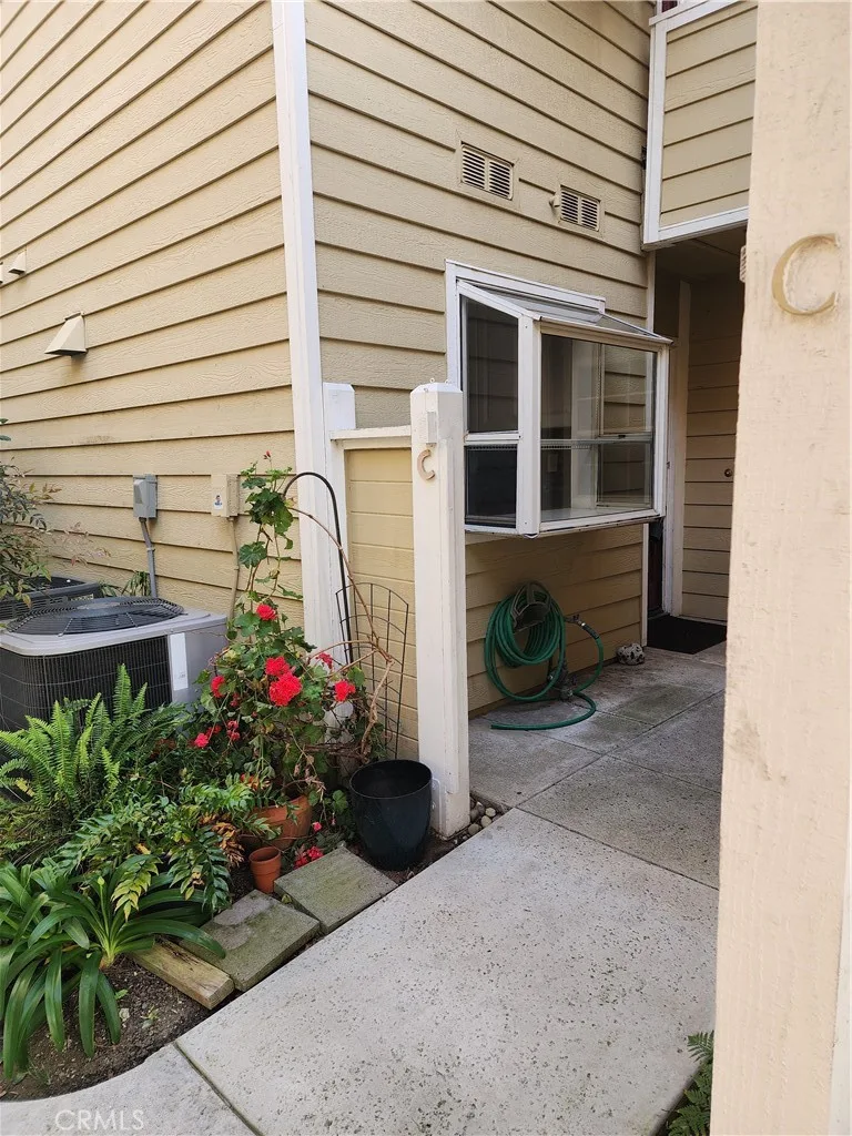 3660 S Bear #C 28, Santa Ana, CA 92704