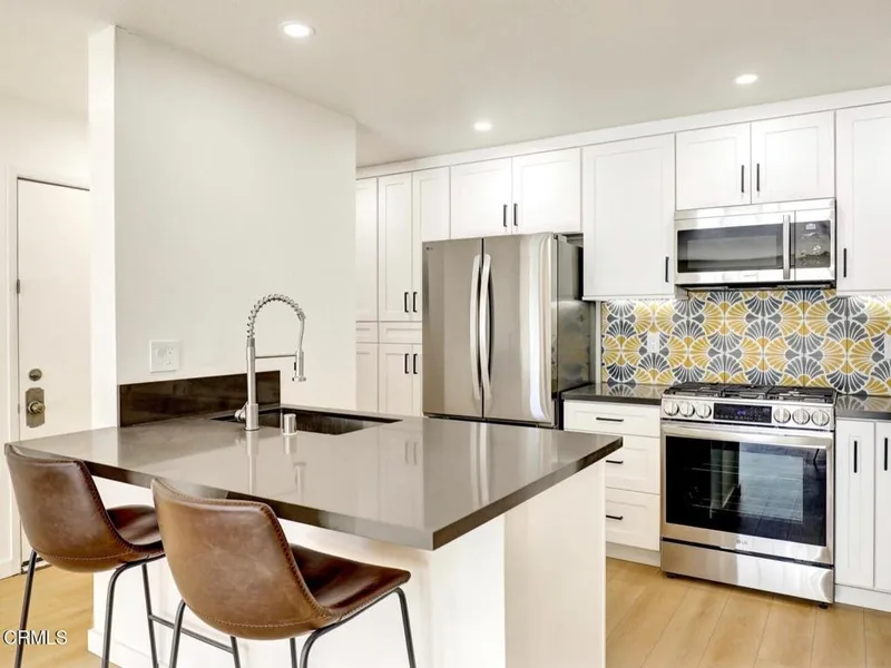 3665 S Bear Street J, Santa Ana, CA 92704