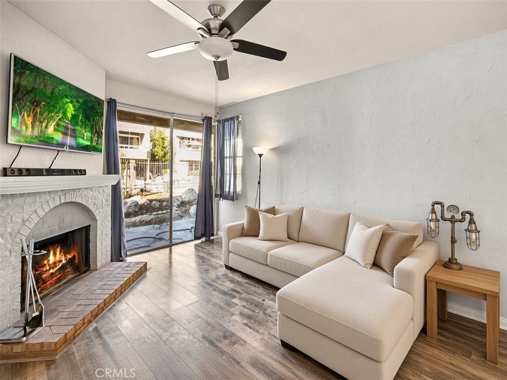 3750 S Bear Unit F, Santa Ana CA 92704 - photo 4