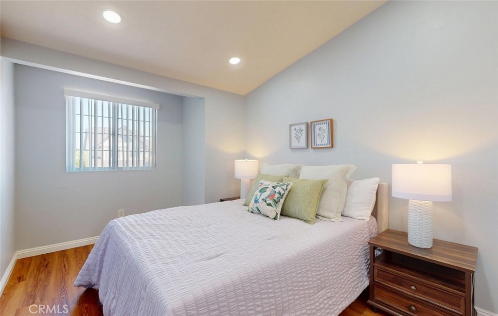Secondary bedroom with vaulted ceiling - 400 North Lisabeth, Santa Ana CA 92703 - photo 18