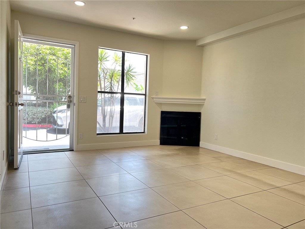 4018 W 5th, Santa Ana CA 92703 - photo 2