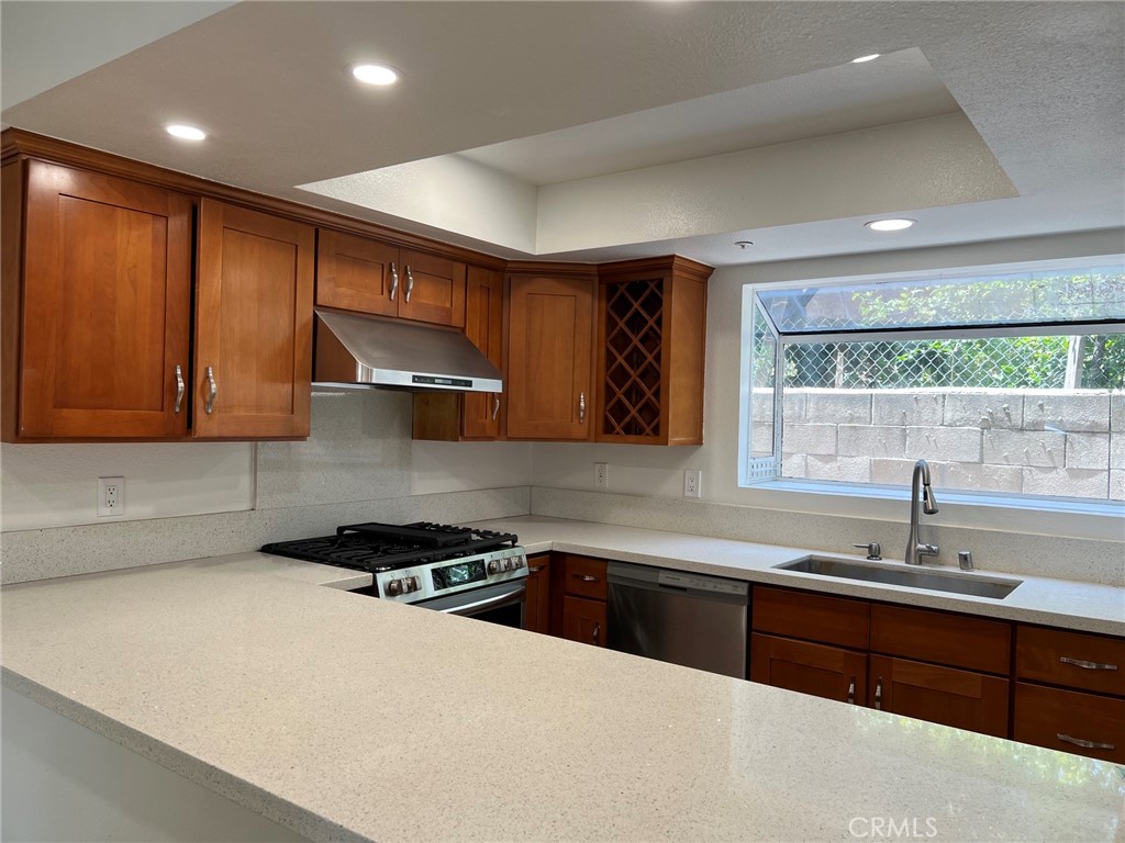 4018 W 5th, Santa Ana CA 92703 - photo 3