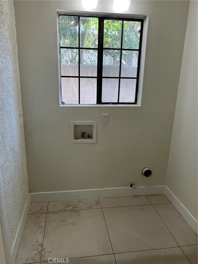 4018 W 5th, Santa Ana CA 92703 - photo 15