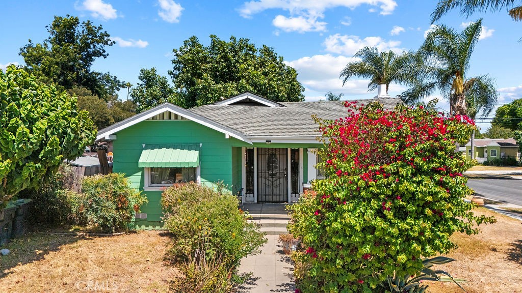 405 W Mcfadden, Santa Ana CA 92707 - photo 2