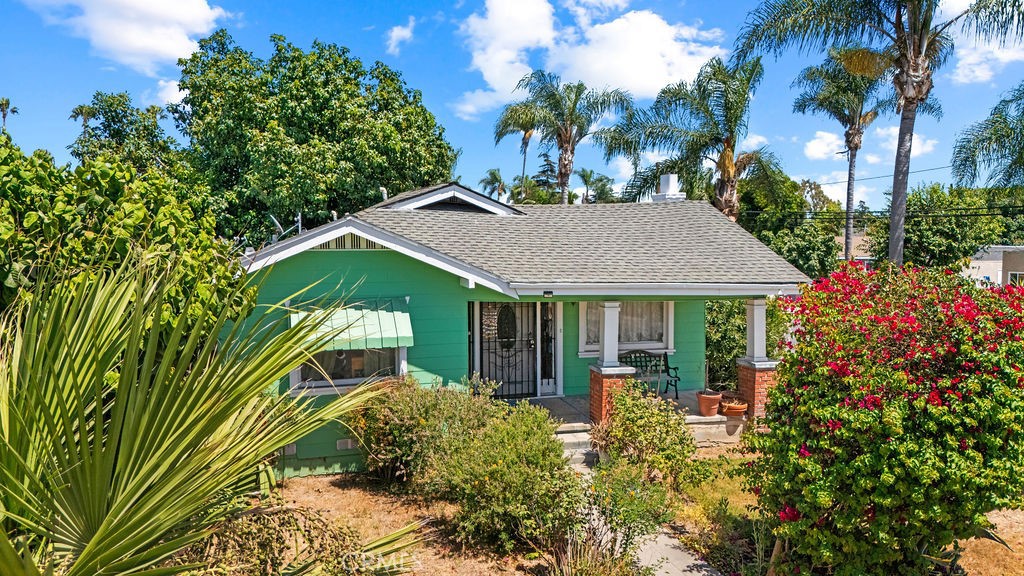 405 W Mcfadden, Santa Ana CA 92707 - photo 3