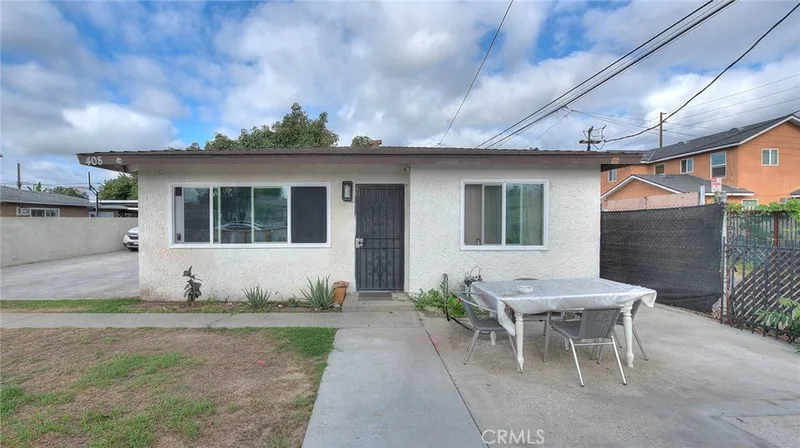 408 N Jackson, Santa Ana, CA 92703
