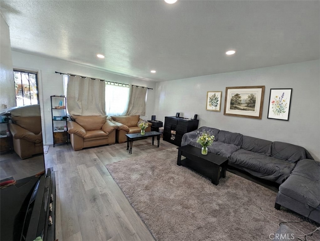 Virtual Staging ideas - 408 N Jackson Street, Santa Ana CA 92703 - photo 1