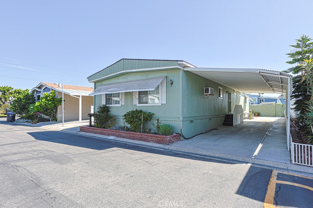 4080 W 1st St 127, Santa Ana CA 92703 - photo 2