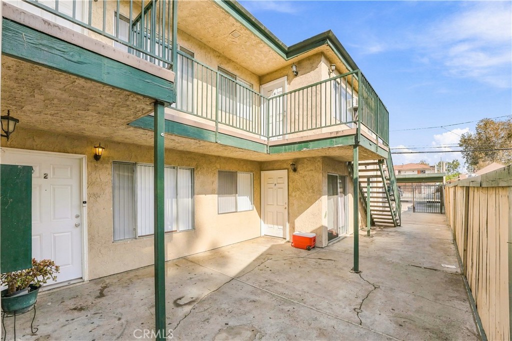 409 E Pine Street, Santa Ana CA 92701 - photo 6