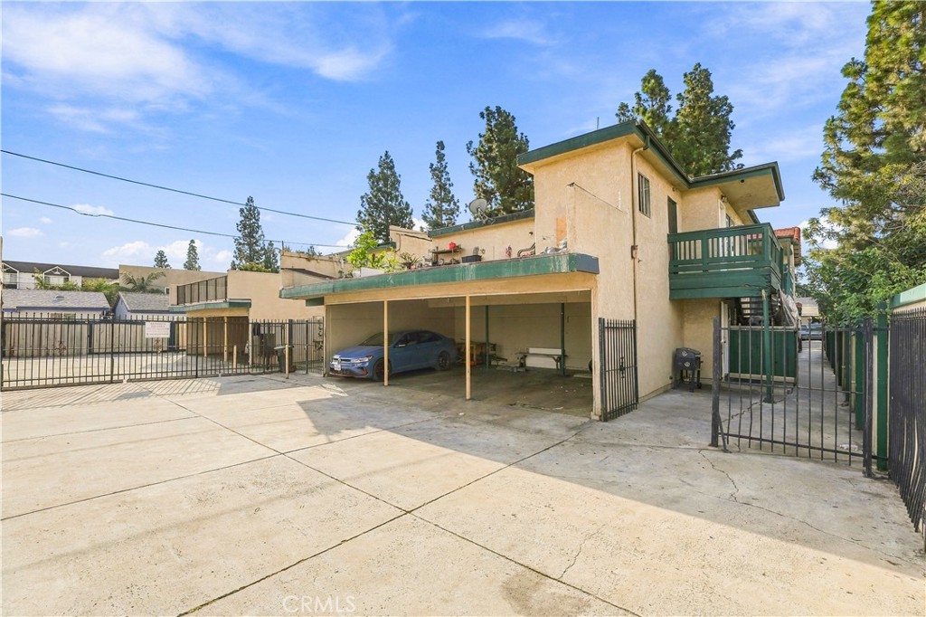 409 E Pine Street, Santa Ana CA 92701 - photo 8