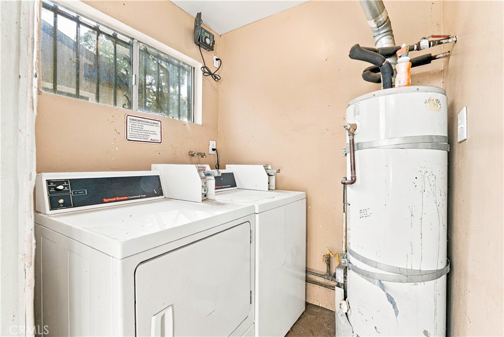409 E Pine Street, Santa Ana CA 92701 - photo 10