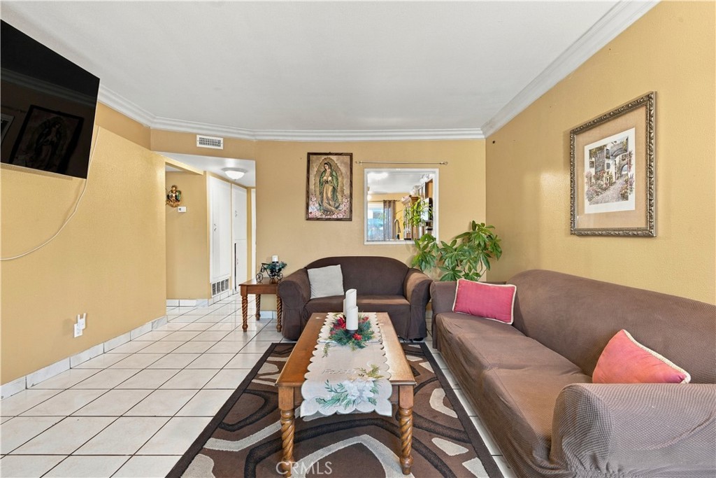 4109 W 5th, Santa Ana CA 92703 - photo 4