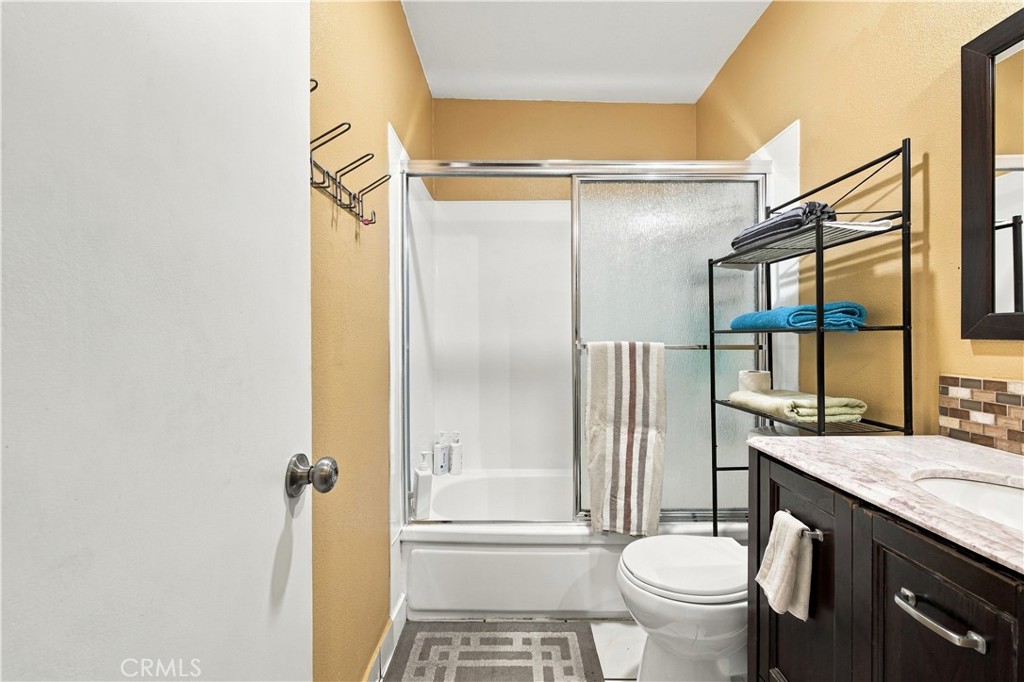 4109 W 5th, Santa Ana CA 92703 - photo 12