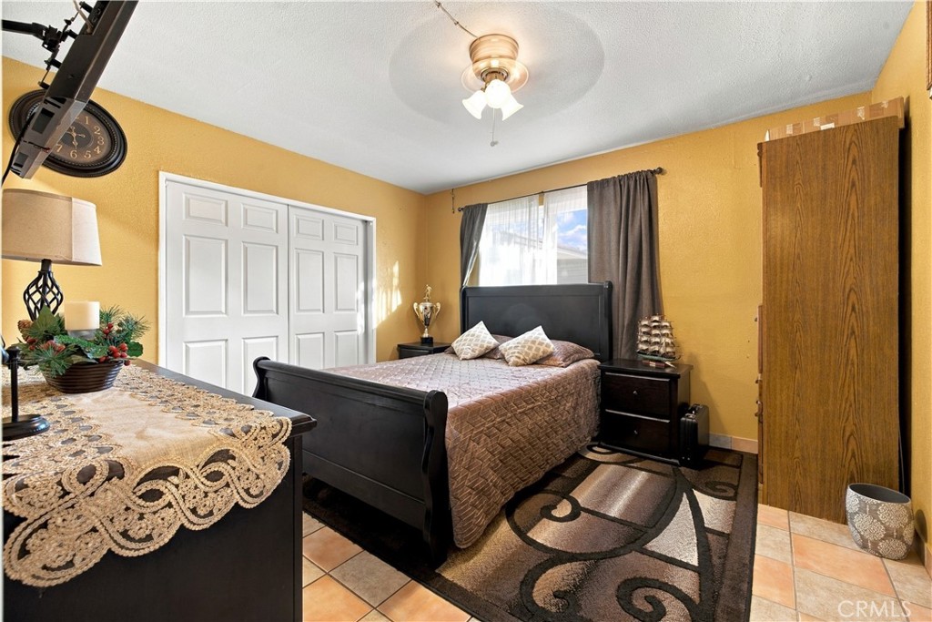 4109 W 5th, Santa Ana CA 92703 - photo 14