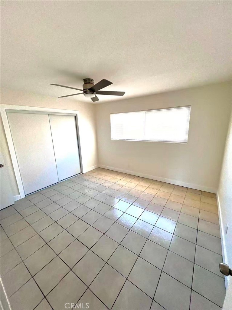 4109 W 5th J3, Santa Ana CA 92703 - photo 5