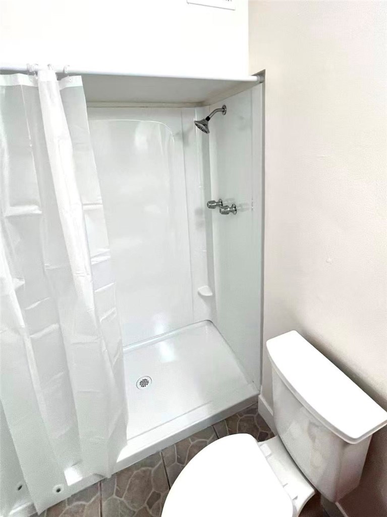 4109 W 5th J3, Santa Ana CA 92703 - photo 7