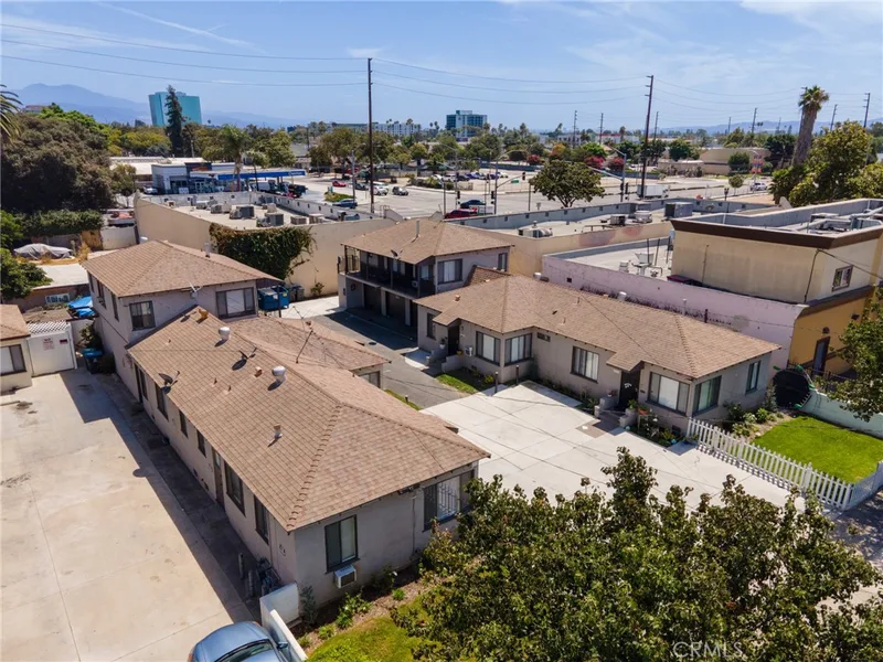 411 N Eastwood Avenue, Santa Ana, CA 92701