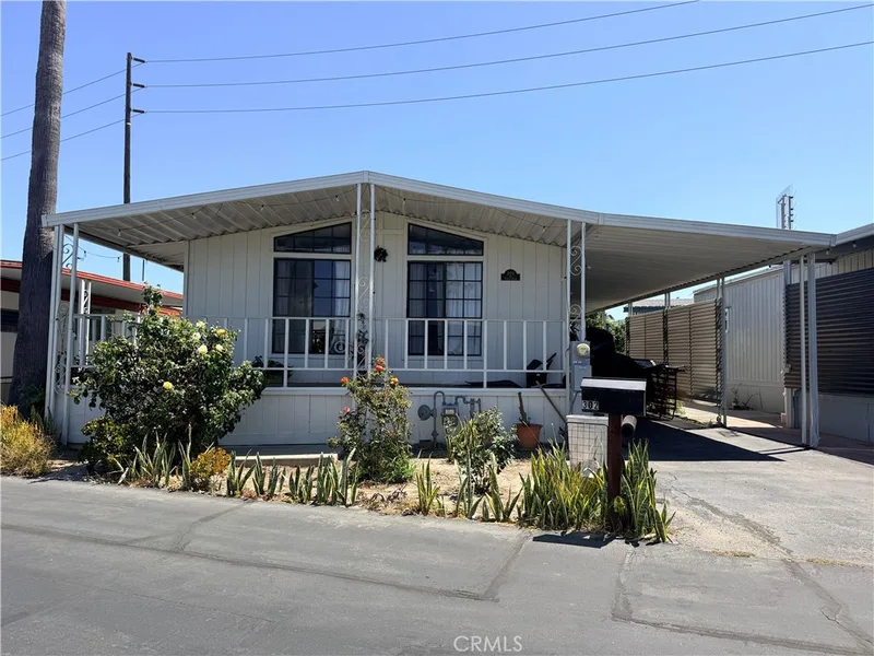 4117 W Mcfadden 302, Santa Ana