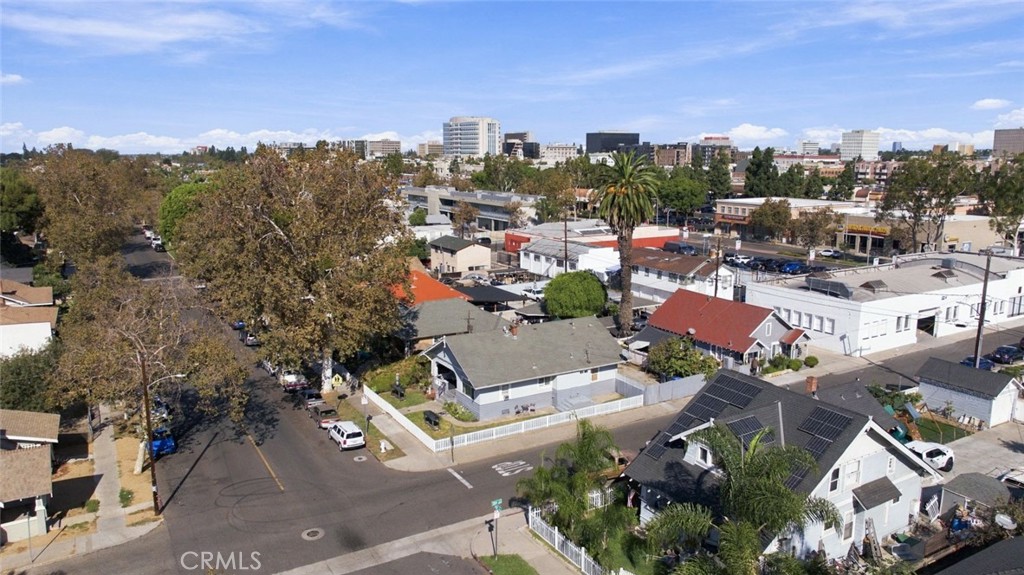 421 E Walnut, Santa Ana CA 92701 - photo 7