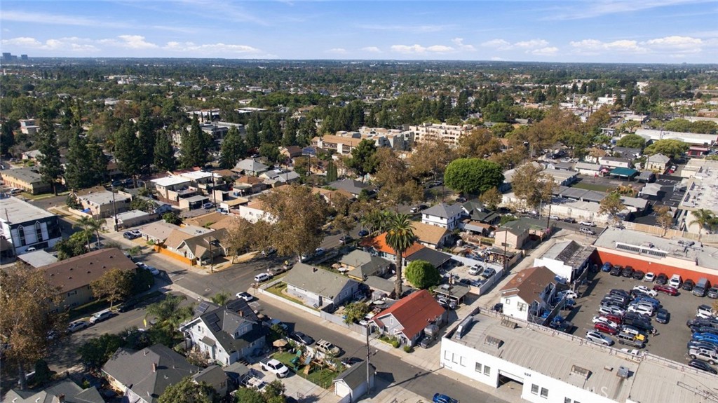 421 E Walnut, Santa Ana CA 92701 - photo 10