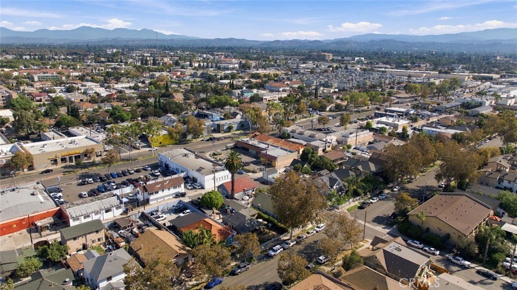 421 E Walnut, Santa Ana CA 92701 - photo 14