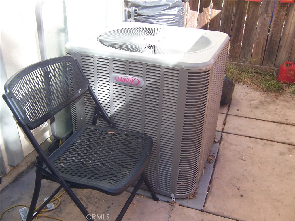 AC CONDENSER - 4272 5th Street W, Santa Ana CA 92703 - photo 42