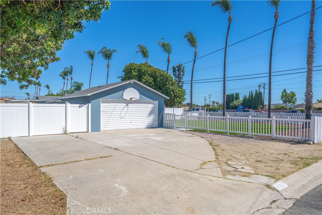 4301 W Lilac, Santa Ana CA 92704 - photo 34