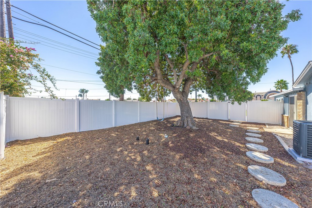 4301 W Lilac, Santa Ana CA 92704 - photo 36