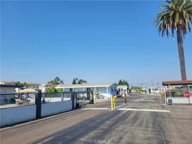 432 S Harbor Boulevard 64, Santa Ana, CA 92704