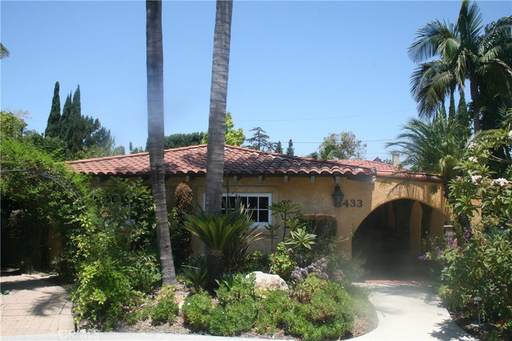 433 W Santa Clara, Santa Ana CA 92706 - photo 1