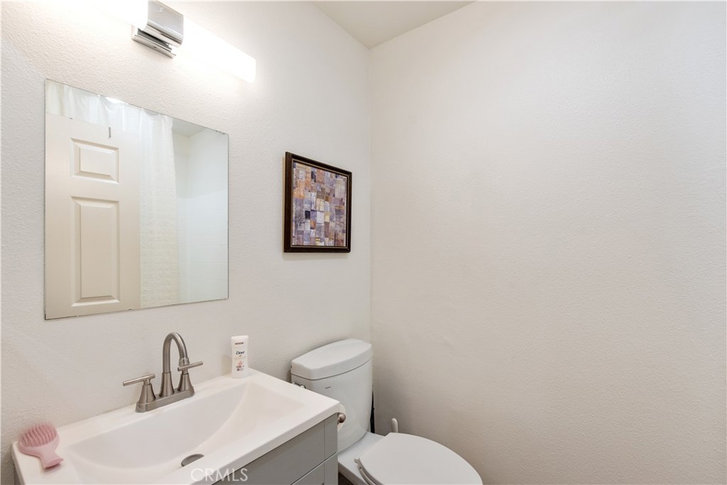 450 E 4th 416, Santa Ana CA 92701 - photo 10