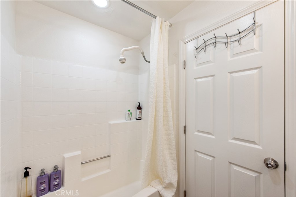 450 E 4th 416, Santa Ana CA 92701 - photo 14