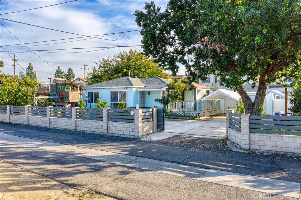 4512 W Watkins Way, Santa Ana CA 92704 - photo 1