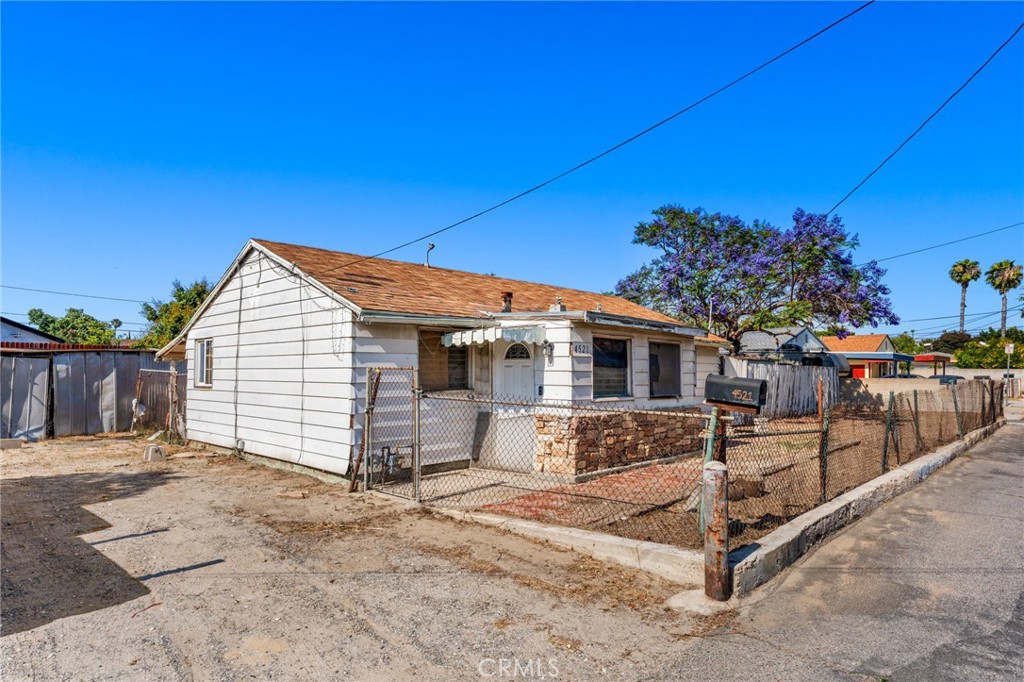 4521 W Watkins, Santa Ana CA 92704 - photo 1